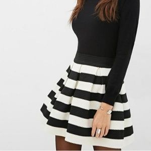 Black and White Striped Skirt Forever 21